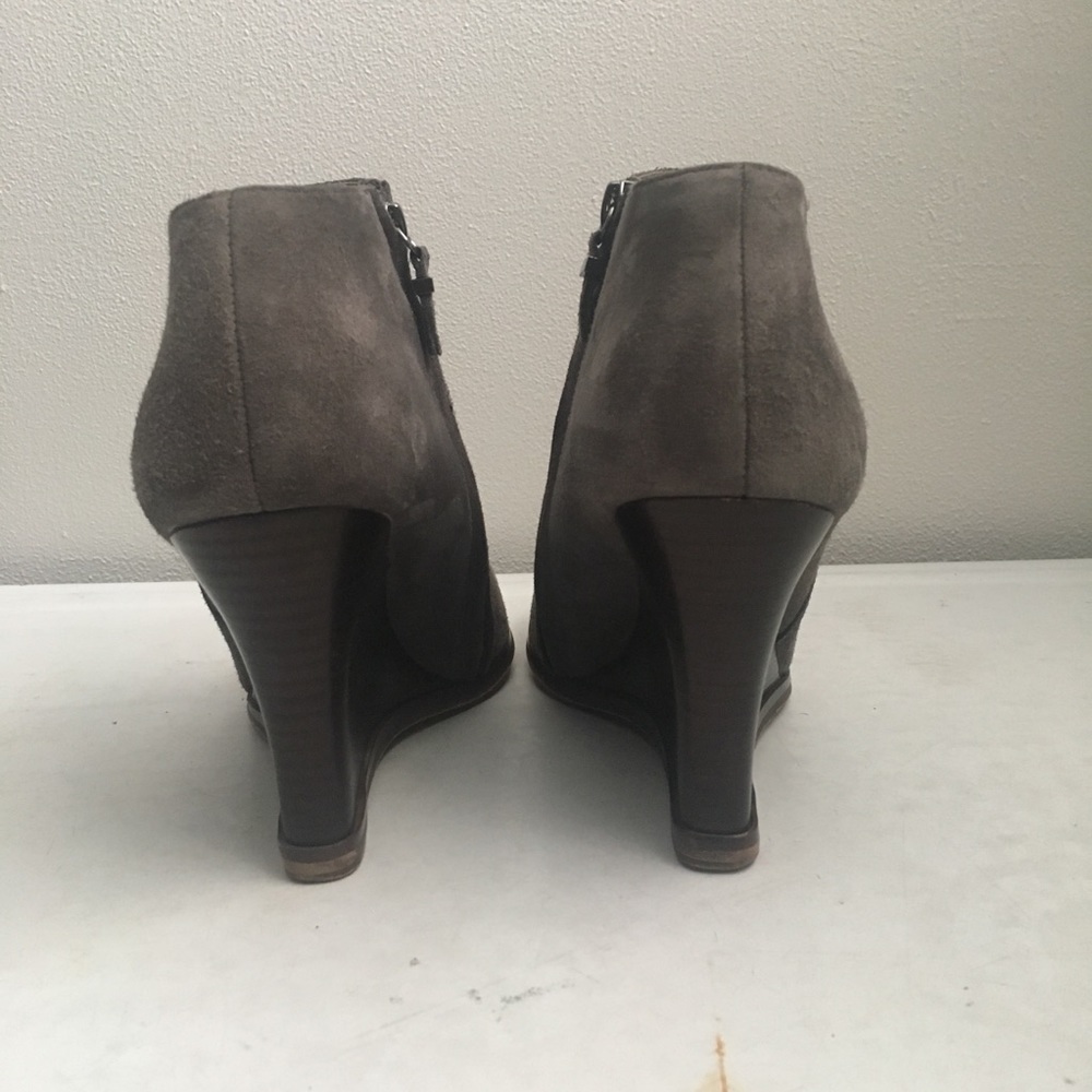 Halogen | 'Selbi' Booties - Picture 5 of 7